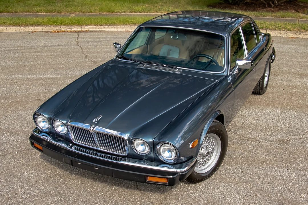 1983 Jaguar XJ Series 3 - Image 7 of 31