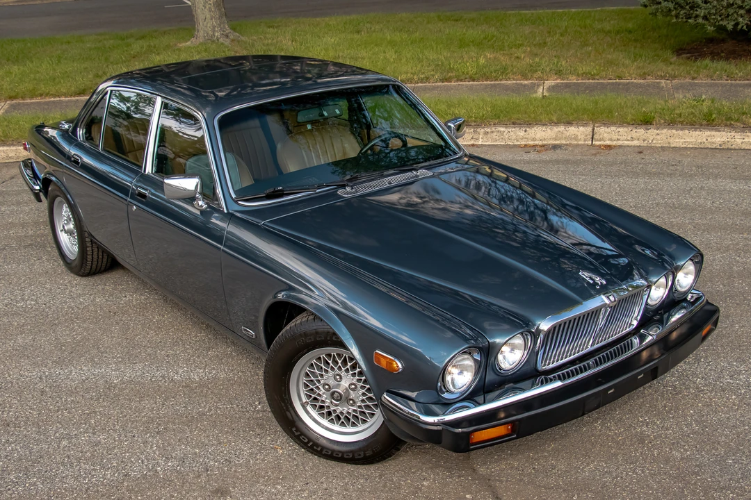 1983 Jaguar XJ Series 3 - Image 24 of 31