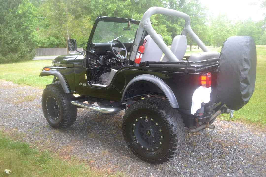 1983 Jeep CJ5 - Image 10 of 31