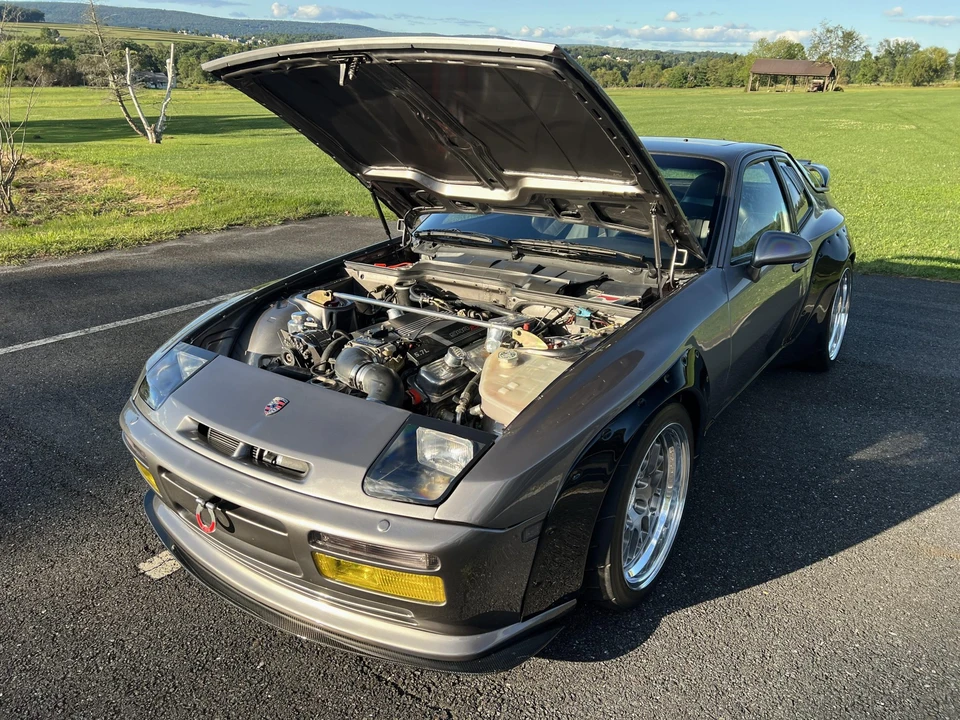 1986 Porsche 944 Turbo - Image 25 of 31