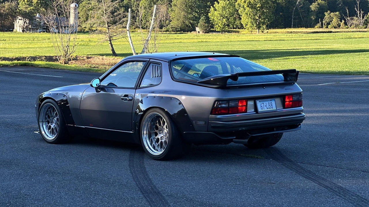 1986 Porsche 944 Turbo - Image 8 of 31