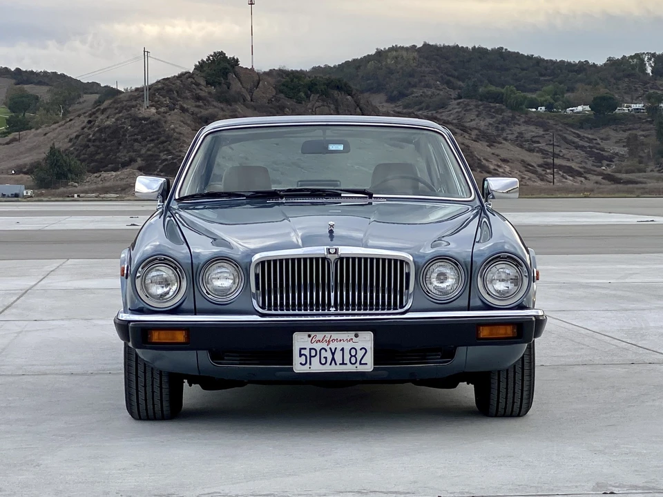 1987 Jaguar XJ Series 3 - Image 9 of 31