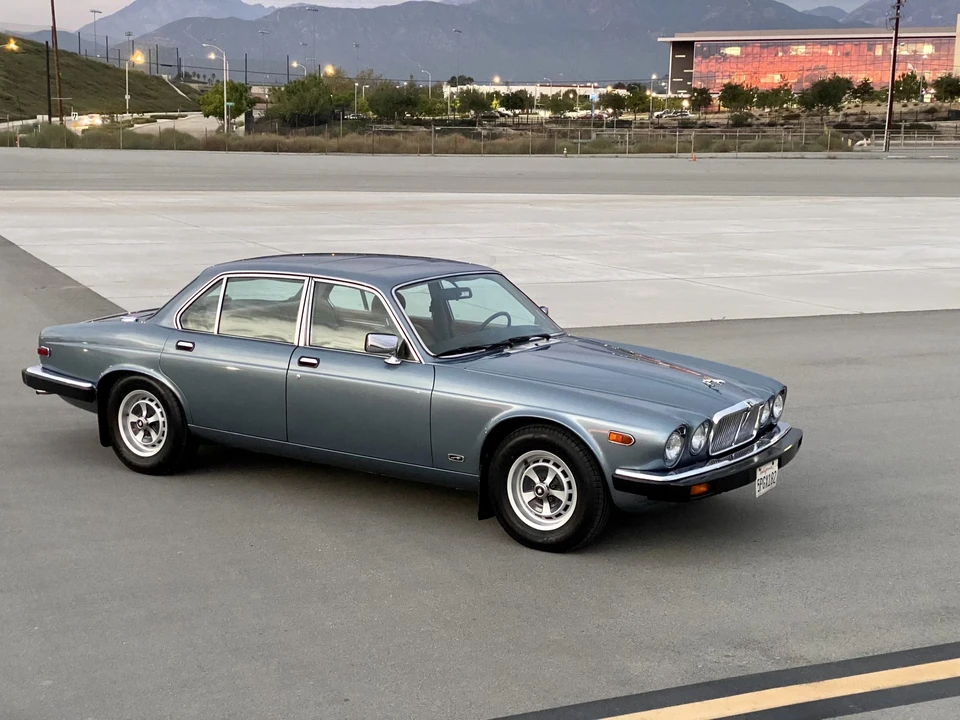 1987 Jaguar XJ Series 3 - Image 13 of 31