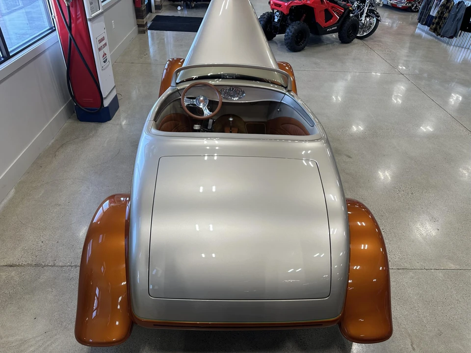 Ford Hot Rod - Image 15 of 31