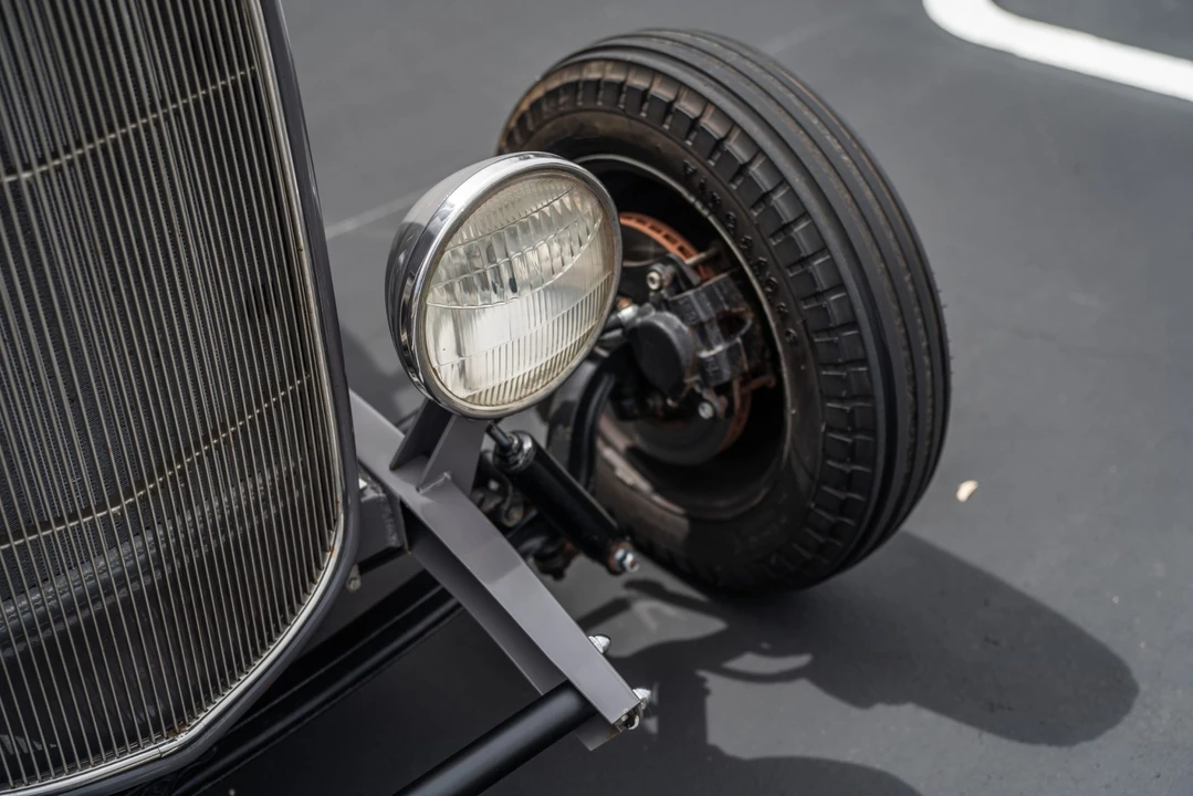 Ford Hot Rod - Image 20 of 31