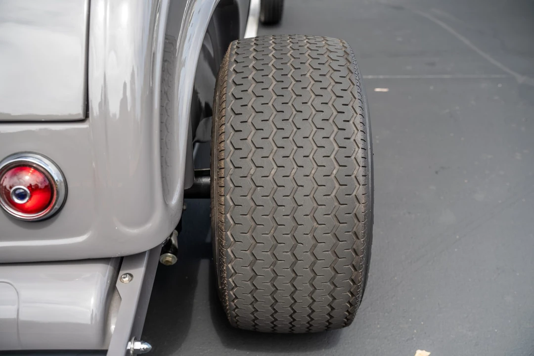 Ford Hot Rod - Image 31 of 31