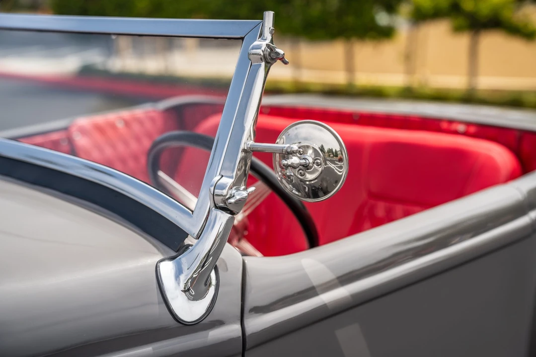 Ford Hot Rod - Image 14 of 31