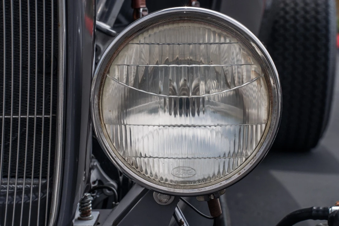 Ford Hot Rod - Image 19 of 31