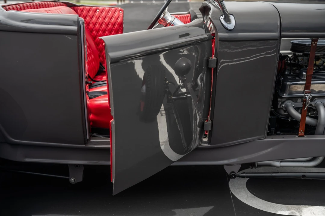 Ford Hot Rod - Image 27 of 31
