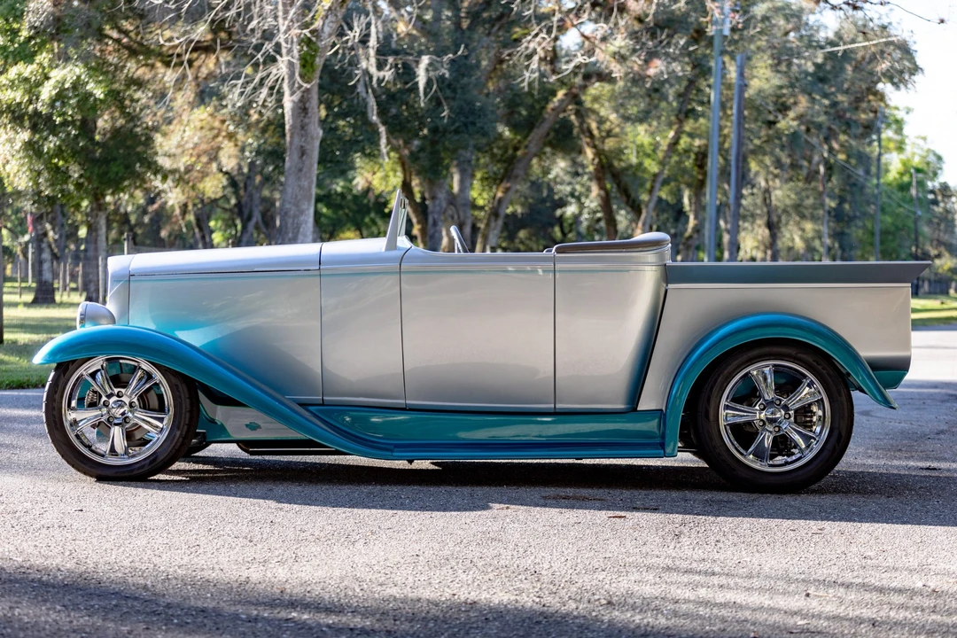 Chevrolet Pickup 1st Gen - Image 2 of 31
