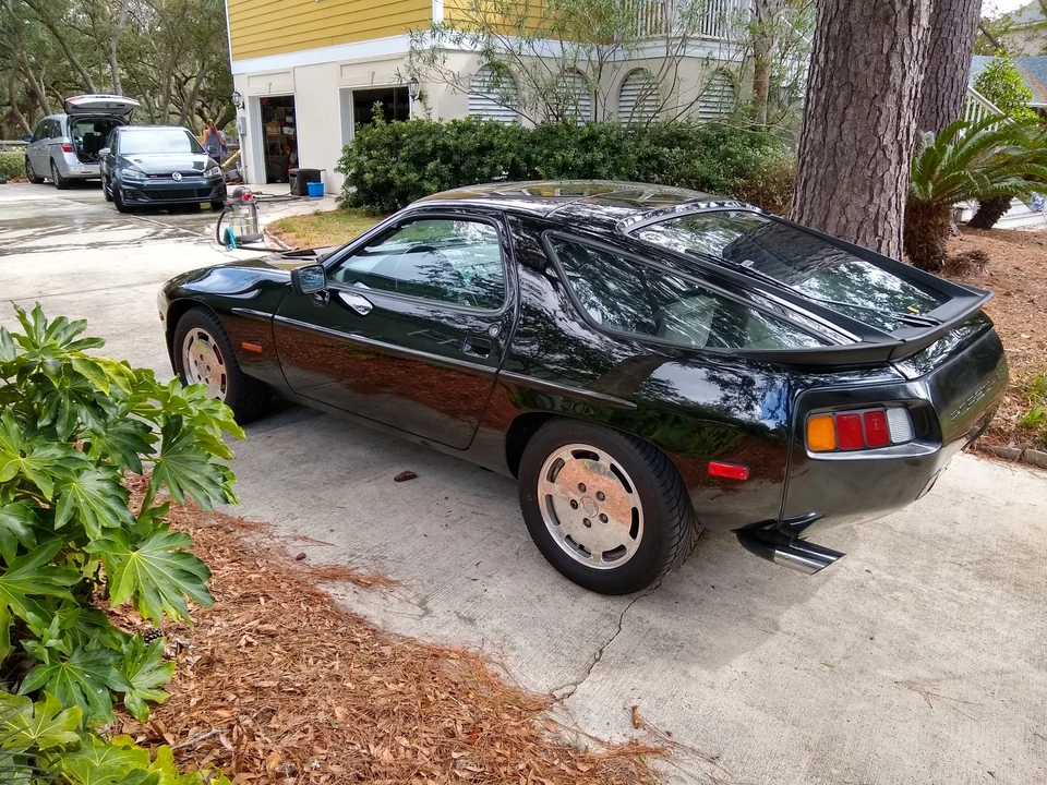 1986 Porsche 928 S - Image 9 of 31