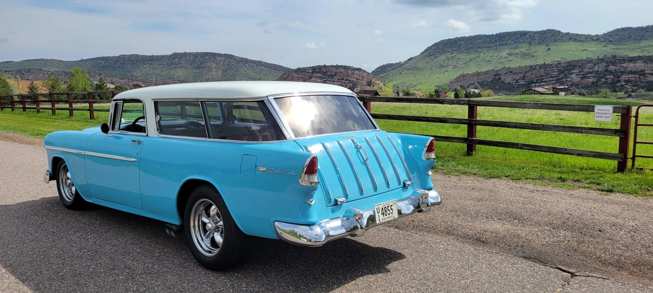 1955 Chevrolet Nomad - Image 25 of 31