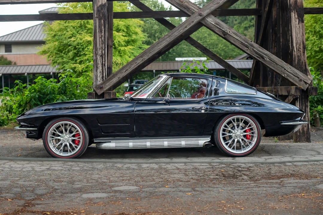1963 Chevrolet Corvette C2 - Image 16 of 31
