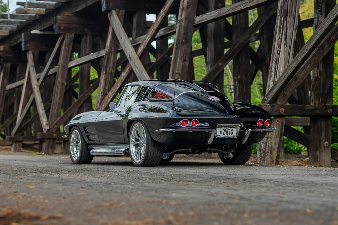 1963 Chevrolet Corvette C2 - Image 17 of 31
