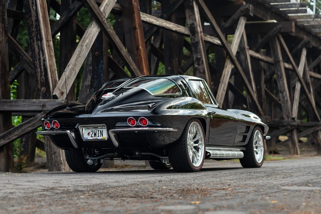 1963 Chevrolet Corvette C2 - Image 21 of 31