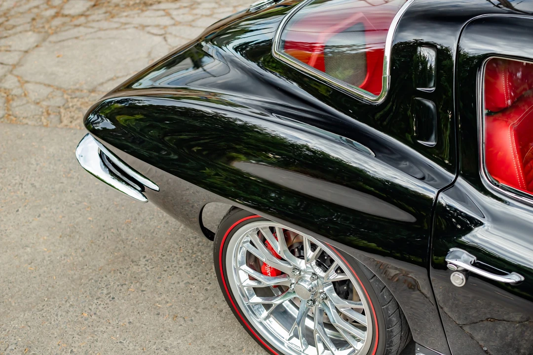 1963 Chevrolet Corvette C2 - Image 29 of 31