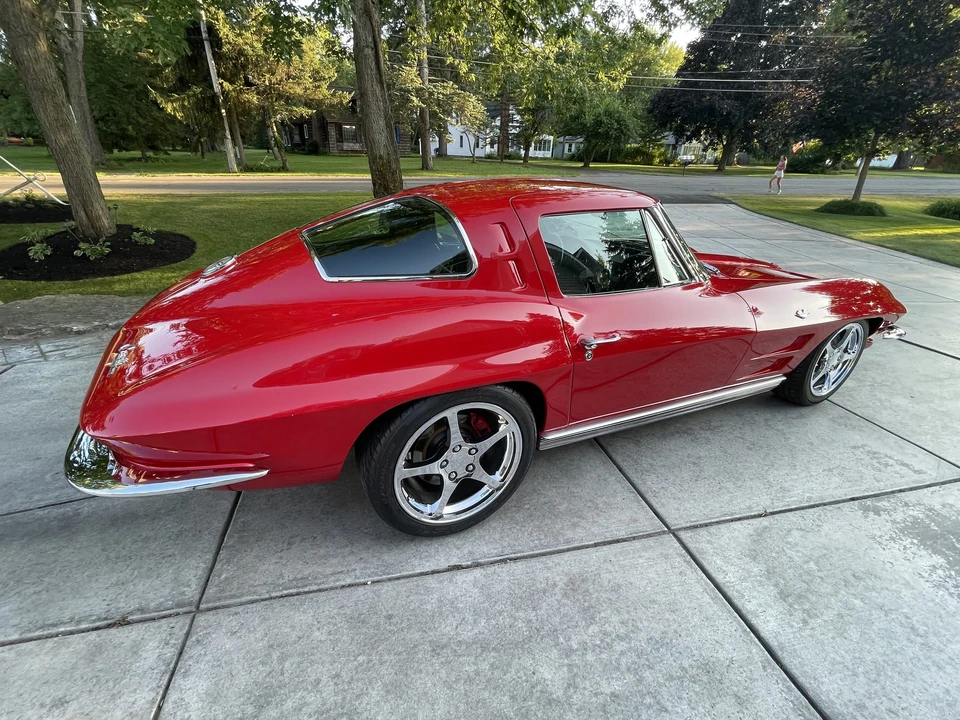 1963 Chevrolet Corvette C2 - Image 21 of 31