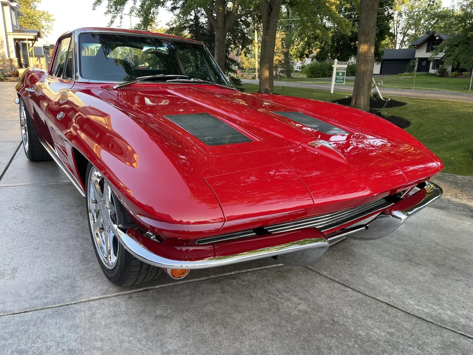 1963 Chevrolet Corvette C2 - Image 9 of 31