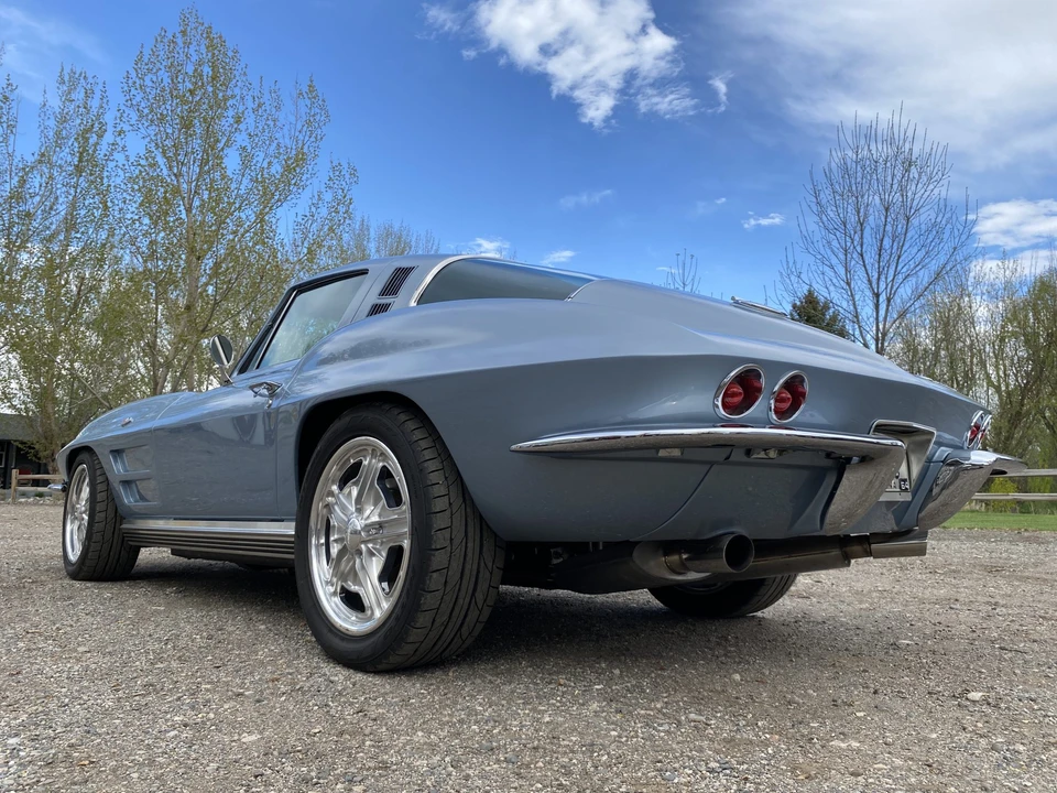 1964 Chevrolet Corvette C2 - Image 19 of 31