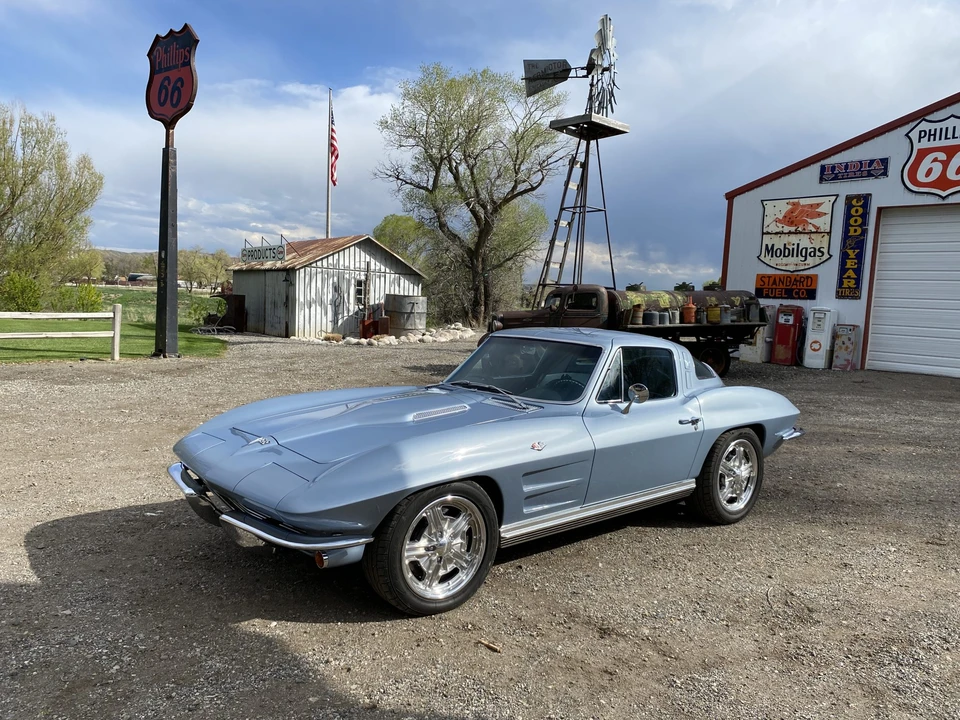 1964 Chevrolet Corvette C2 - Image 12 of 31