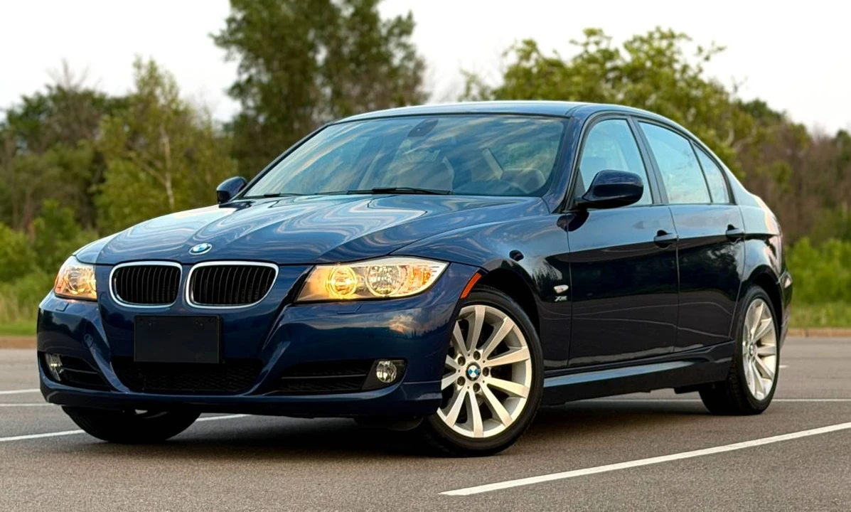 2011 BMW E90 3 Series Sedan - Image 3 of 24