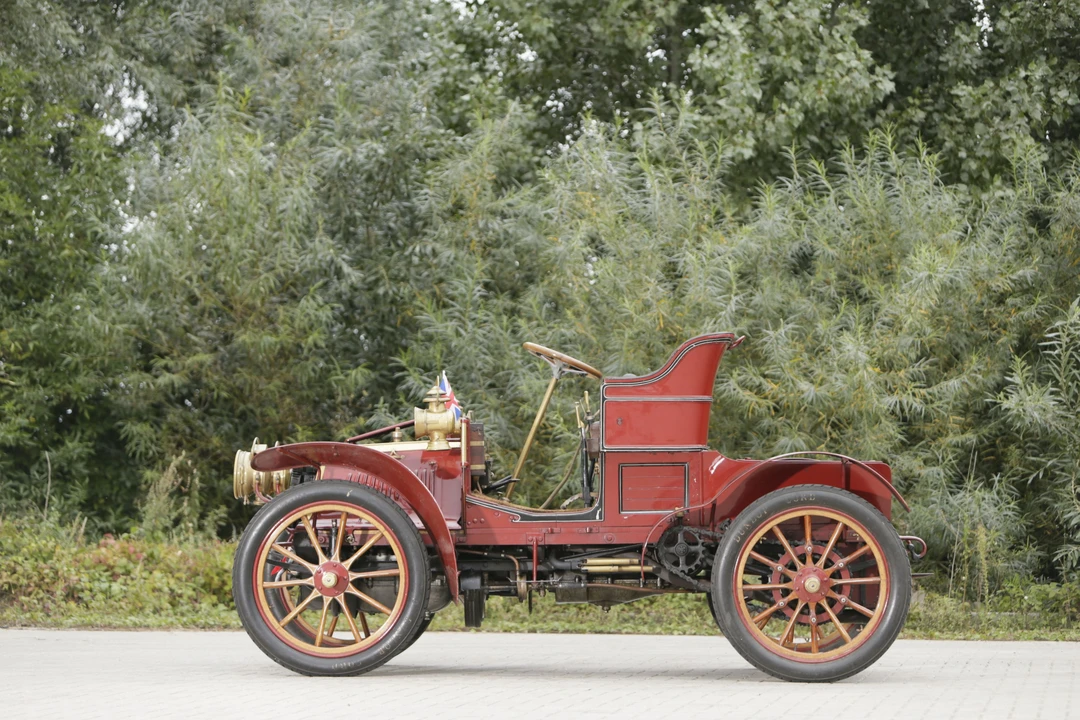 Panhard - Image 18 of 31