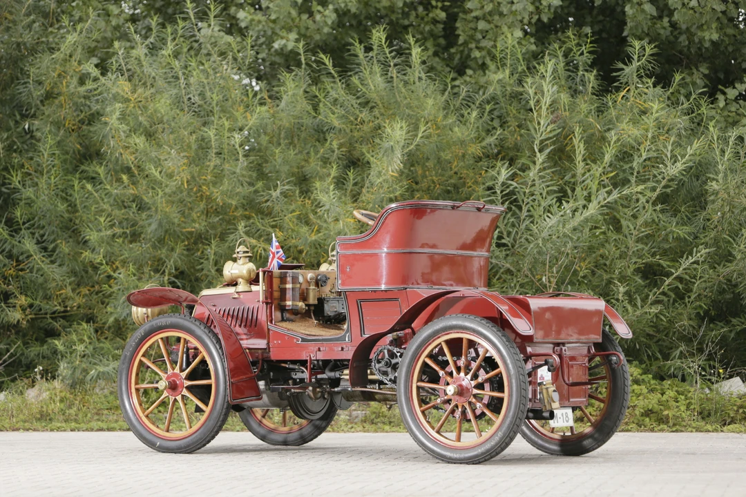 Panhard - Image 19 of 31