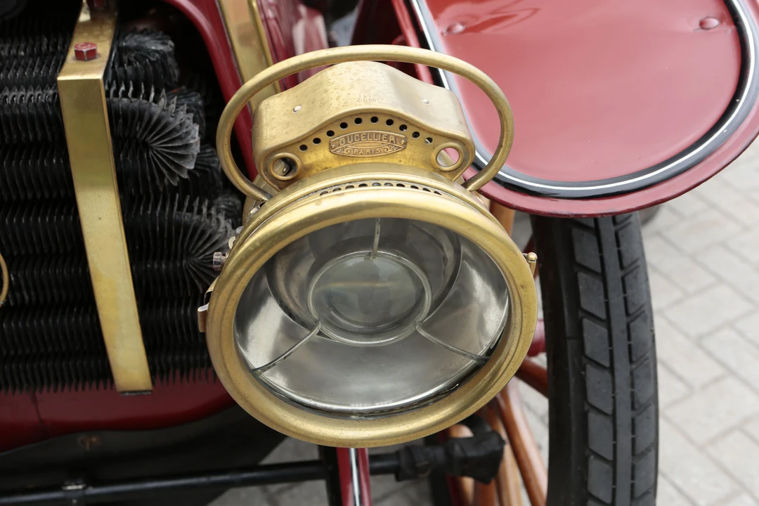 Panhard - Image 30 of 31