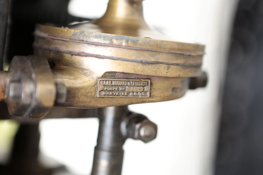 Panhard - Image 27 of 31