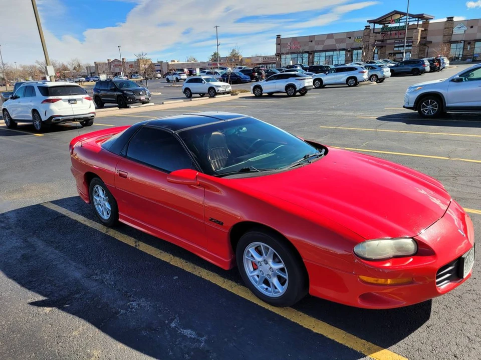 2000 Chevrolet Camaro 4th Gen - Image 2 of 10