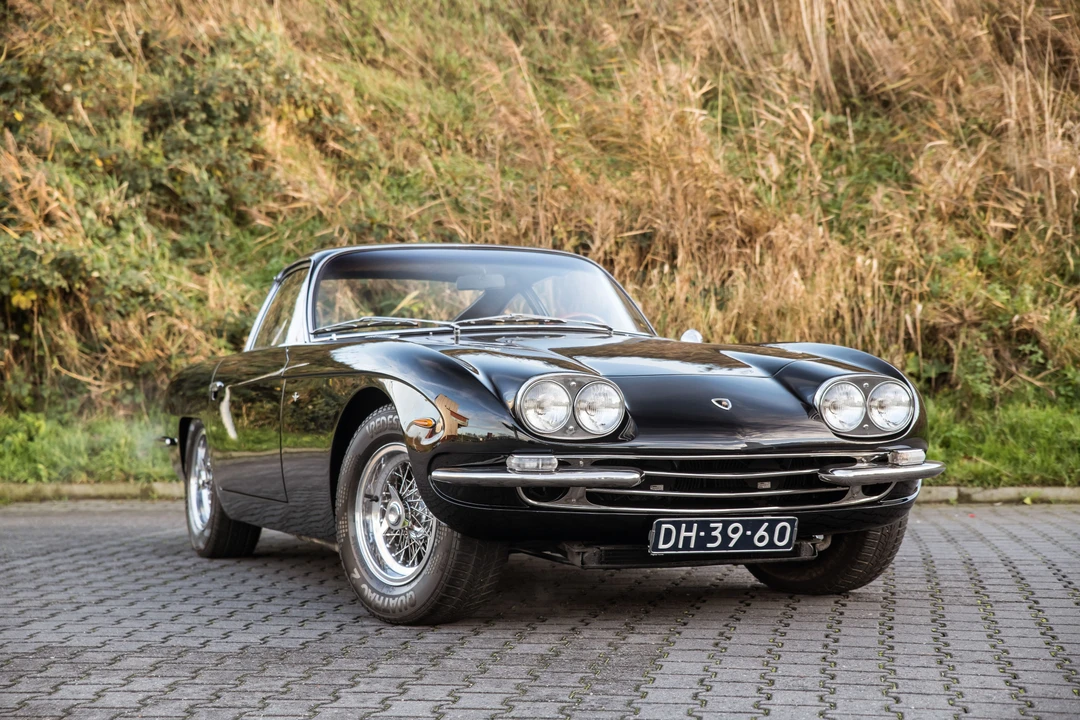 Lamborghini 400 GT - Image 2 of 31