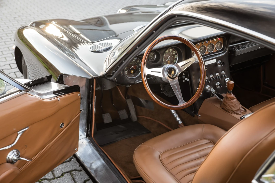 Lamborghini 400 GT - Image 14 of 31
