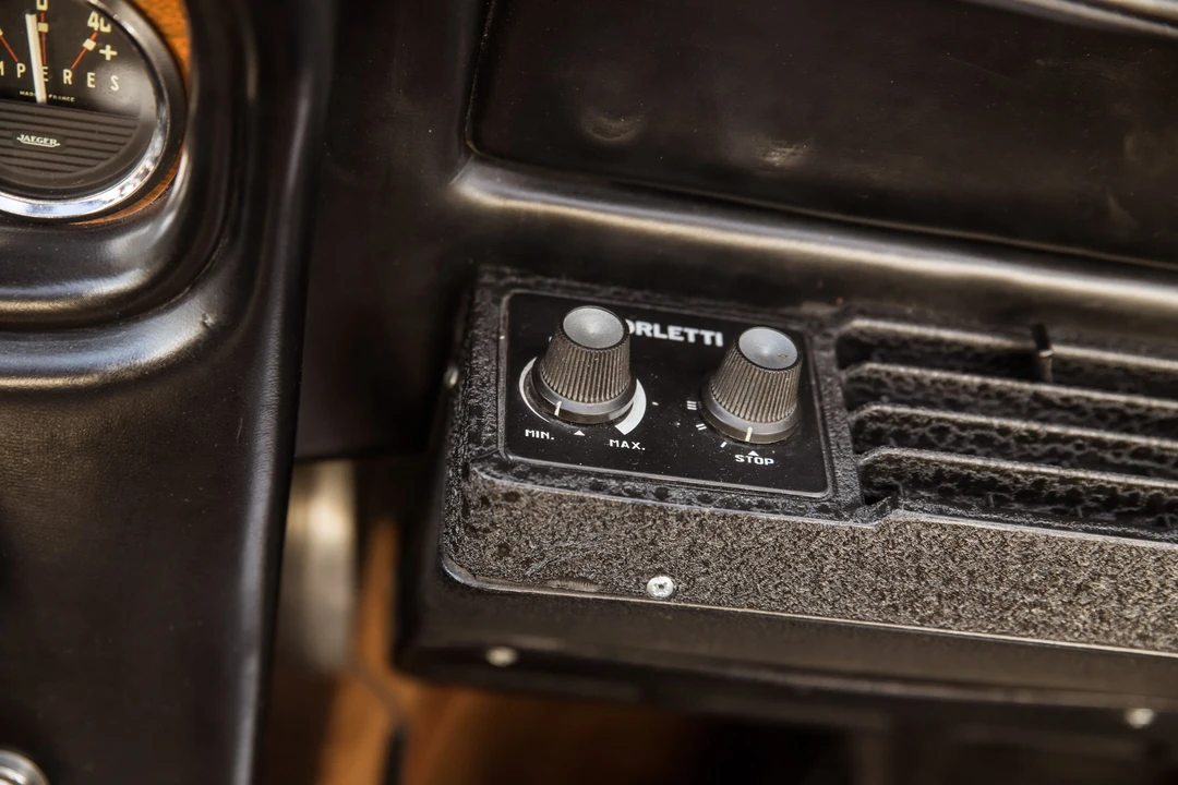 Lamborghini 400 GT - Image 26 of 31