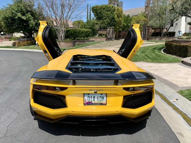 2012 Lamborghini Aventador LP700-4 - Image 11 of 19