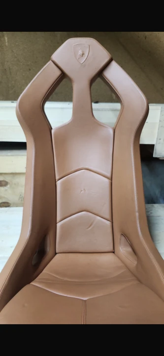 Parts & Memorabilia Seats & Interior - Image 22 of 31