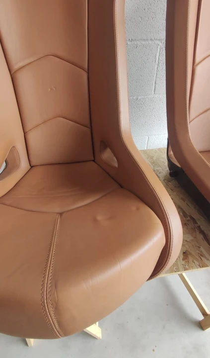 Parts & Memorabilia Seats & Interior - Image 28 of 31