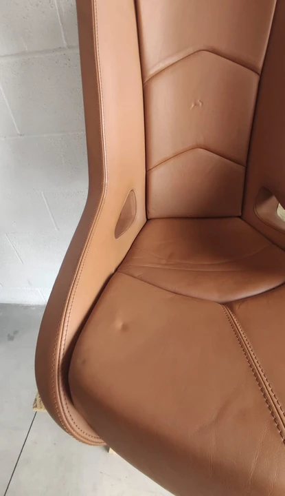 Parts & Memorabilia Seats & Interior - Image 25 of 31