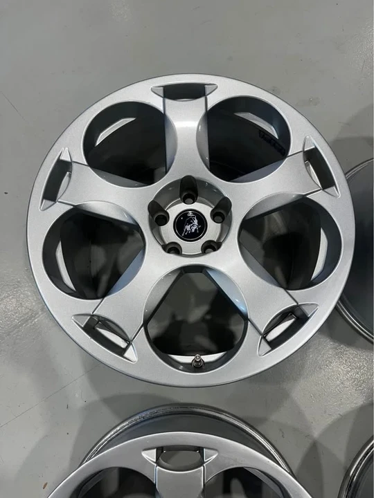 Parts & Memorabilia Other Wheels - Image 5 of 9