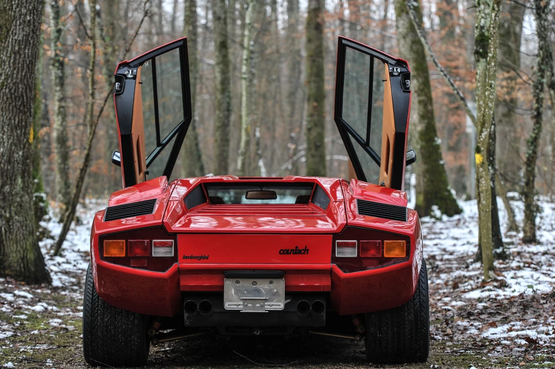 Lamborghini Countach LP400 - Image 24 of 31