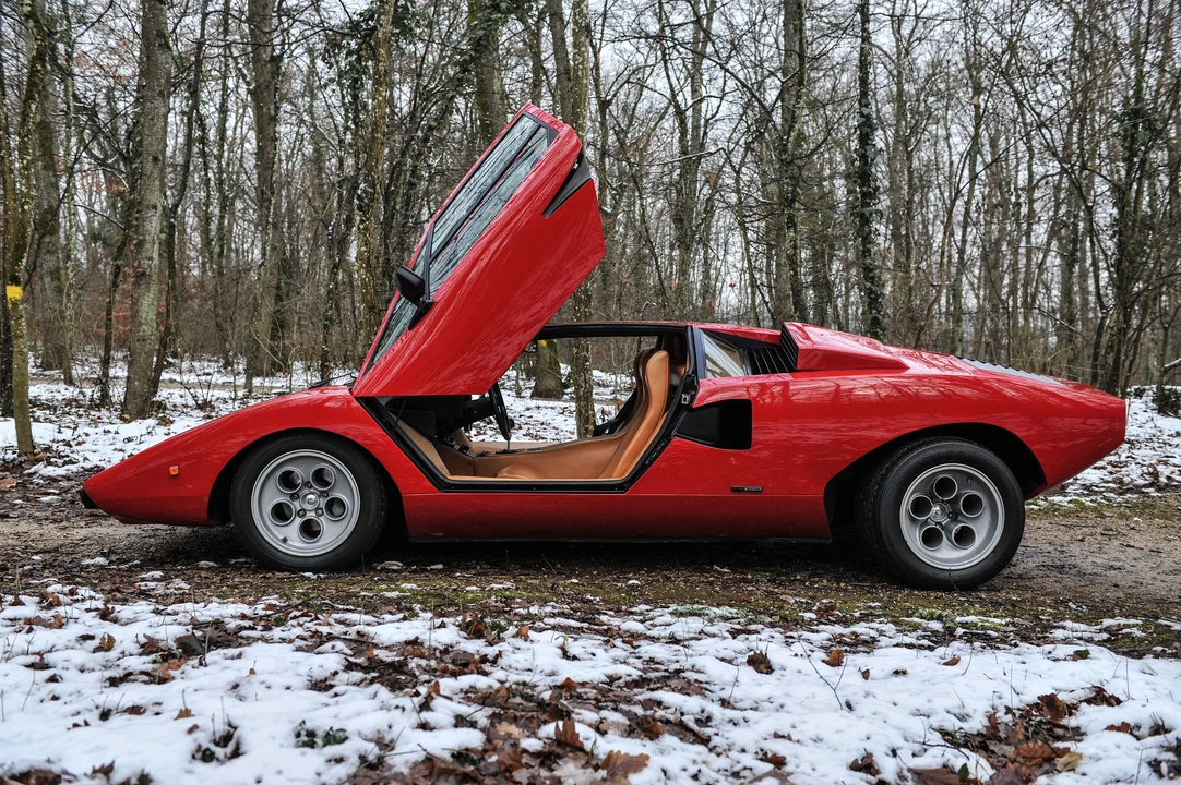 Lamborghini Countach LP400 - Image 16 of 31