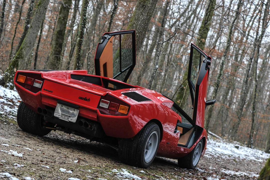 Lamborghini Countach LP400 - Image 26 of 31