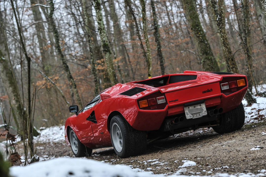 Lamborghini Countach LP400 - Image 9 of 31