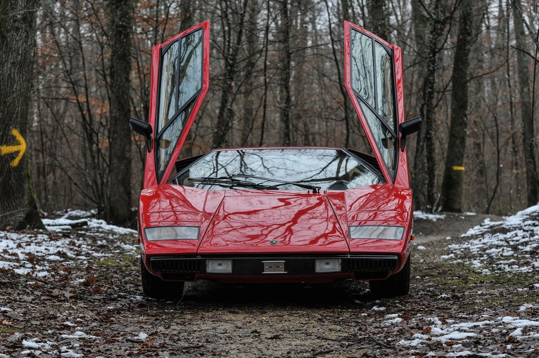 Lamborghini Countach LP400 - Image 11 of 31