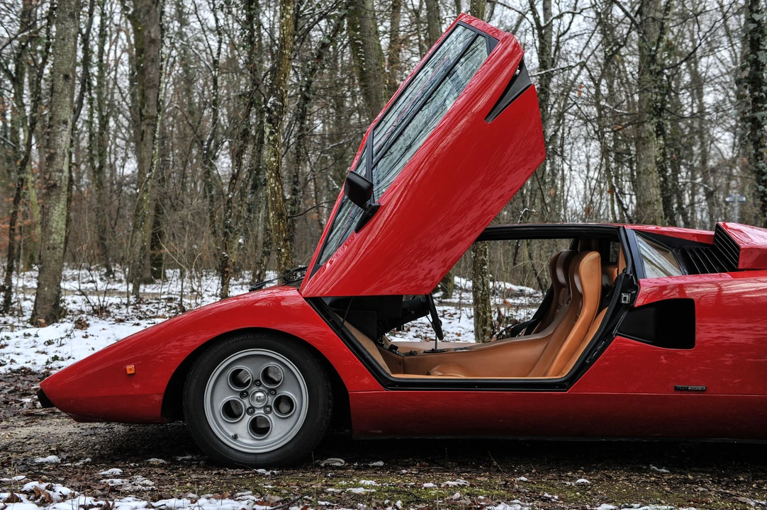 Lamborghini Countach LP400 - Image 17 of 31