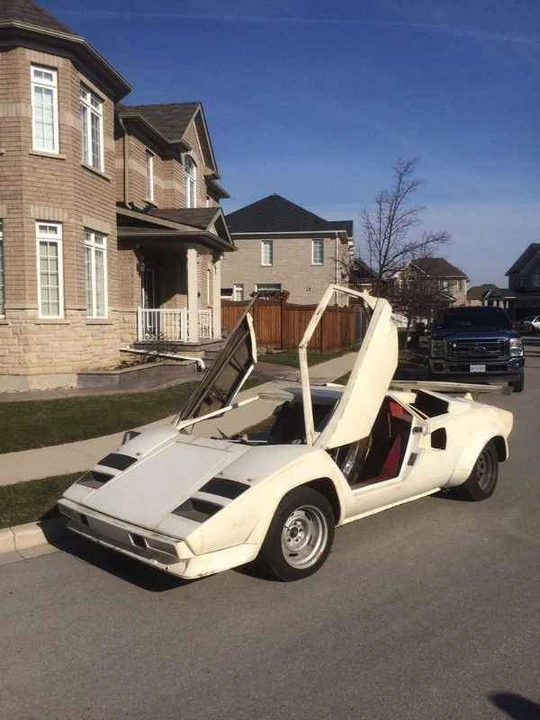 Lamborghini Countach - Image 2 of 4
