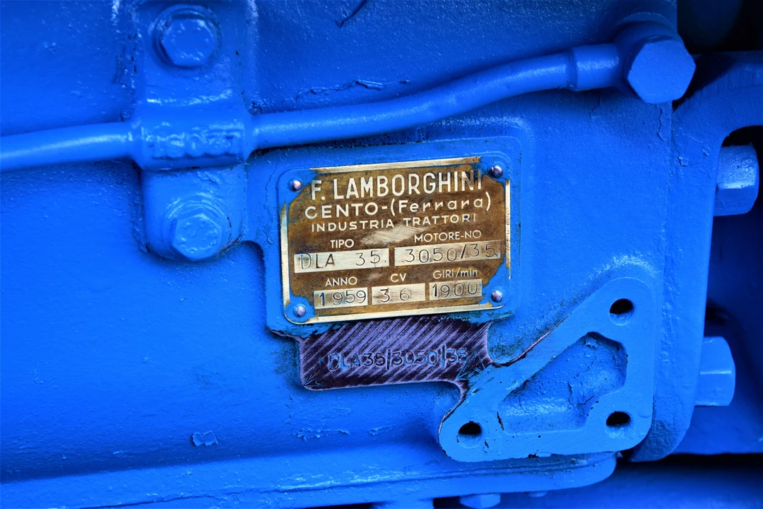 Lamborghini Tractors - Image 6 of 10