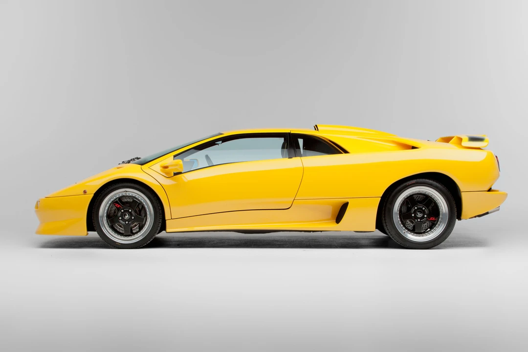 Lamborghini Diablo SV - Image 5 of 31