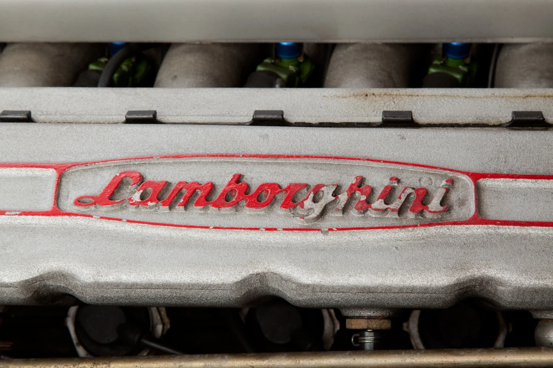 Lamborghini Diablo SV - Image 14 of 31