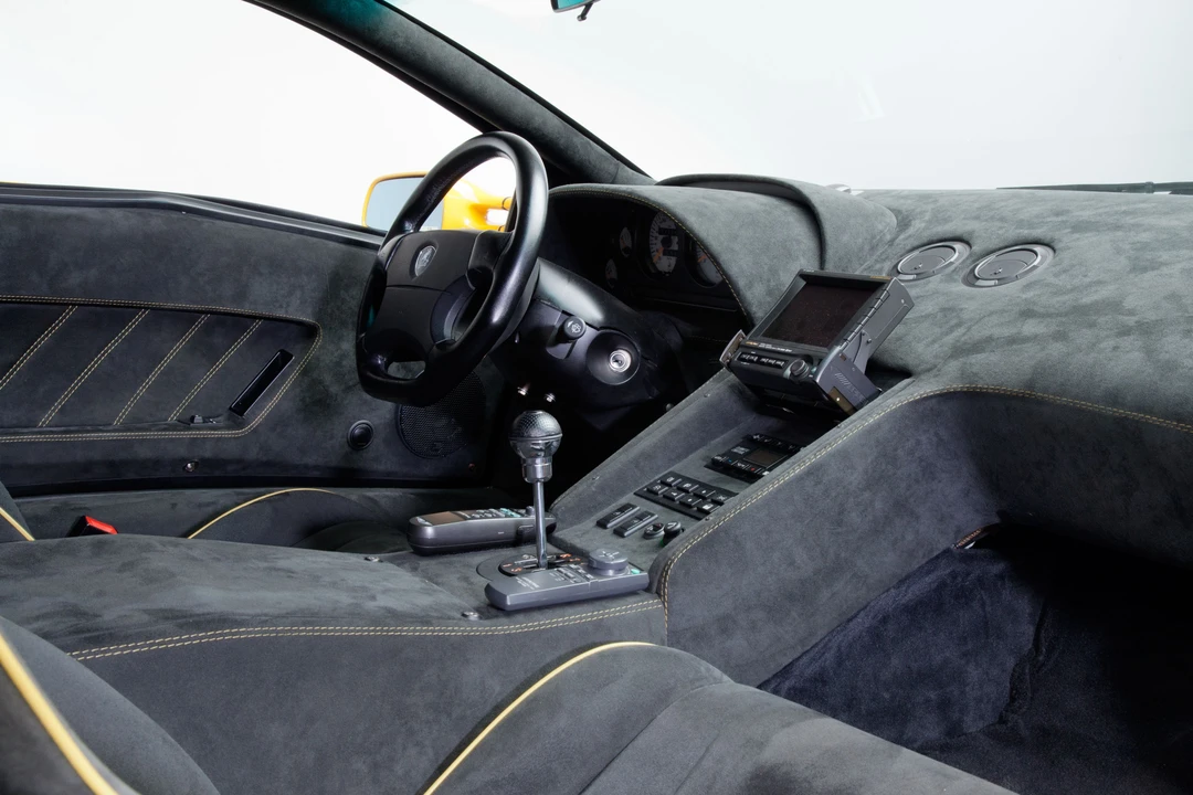Lamborghini Diablo SV - Image 9 of 31