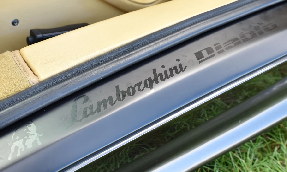 Lamborghini Diablo VT - Image 31 of 31